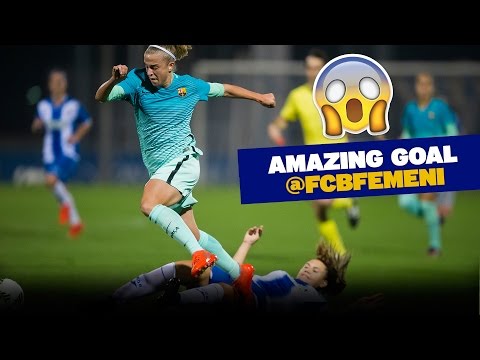 FC Barcelona Women score amazing, Maradona-esque goal!