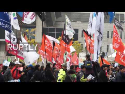 South Korea: Tens of thousands call for President Park Geun-hye to resign