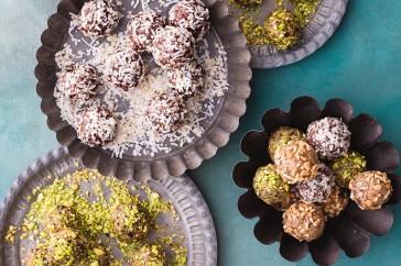 Macadamia and coconut balls