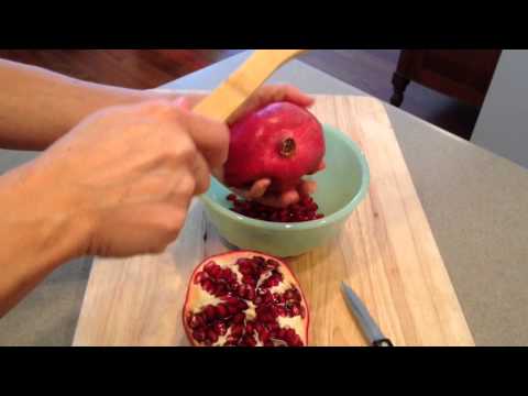 Fastest Way To De-seed A Pomegranate