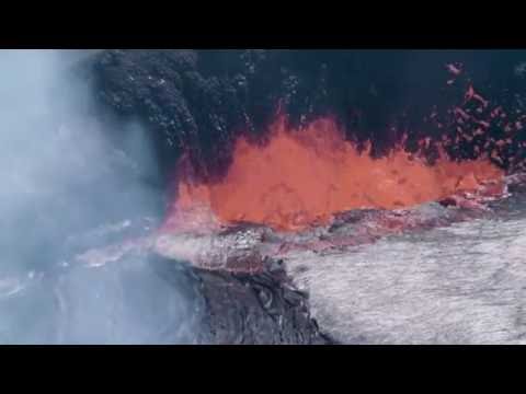 Kīlauea Volcano, Halemaʻumaʻu Crater, Summit Vent Lava Lake (4K B-Roll)