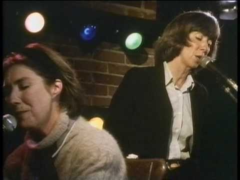 Kate and Anna McGarrigle: Heart Like a Wheel (Caffe Lena, 1990)