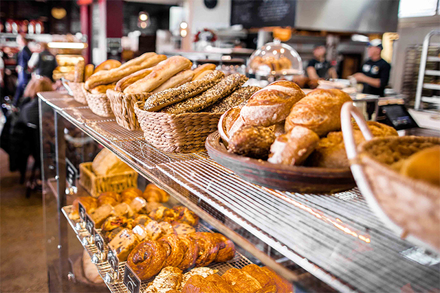 Bake Bar: This organic artisanal bakery bakes up some of the best breads, pastries, pies and sausage rolls in town – think fruit loaves, GF bread, New York style bagels, lamb harissa sausage rolls and chunky beef pies that’ll tempt even the hardiest vegetarian.