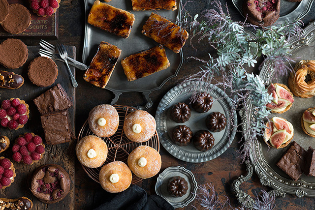 Flour and Stone: This boutique bakery is all about classics baked with love. Expertly turned out old-fashioned vanilla cakes, hand iced gingerbreads, savoury pies and the sweetest variety of tarts.