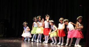 Kafr Al-Deek KG performing  a dance