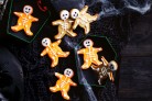 Gingerbread skeletons