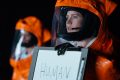 Amy Adams tries to make herself understood in Denis Villeneuve's <i>Arrival</i>.