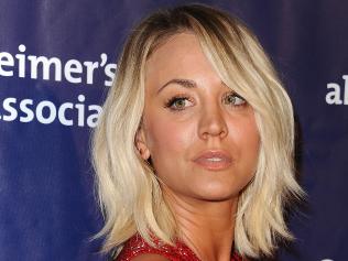 BEVERLY HILLS, CA - MARCH 09: Actress Kaley Cuoco attends the 2016 Alzheimer's Association's "A Night At Sardi's" at The Beverly Hilton Hotel on March 9, 2016 in Beverly Hills, California. (Photo by Jason LaVeris/FilmMagic)