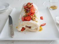 Strawberry Pavlova Roll