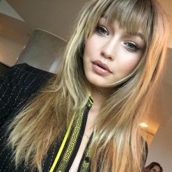 Gigi Hadid (kind of) debuted a fringe at the MTV Movie Awards