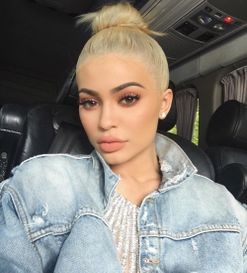 Kylie Jenner’s hair colourist discusses her decision to go platinum blonde