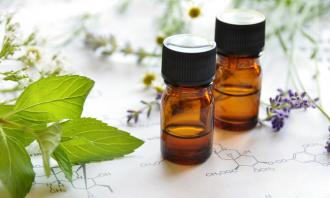 5 essential oils for the famil...