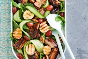 Balsamic-glazed chicken and grape salad