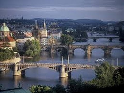 A walking tour of historic Prague (Czech Republic)