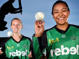 WBBL spinners Kristen Beams and Alana King