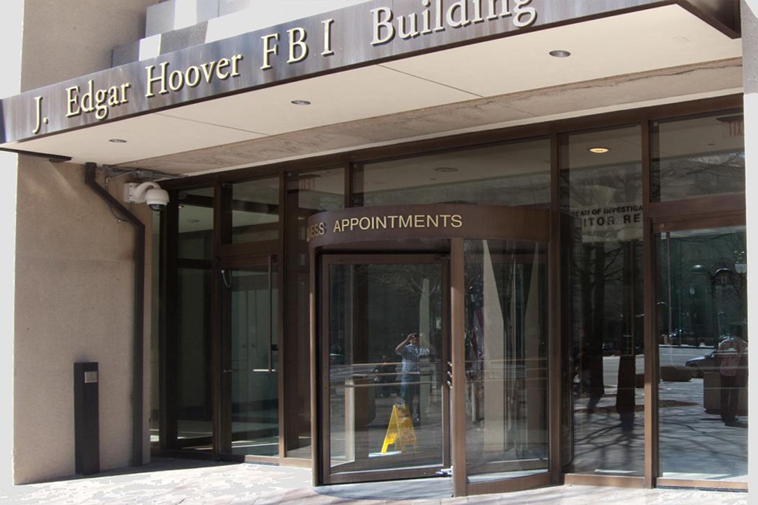 J. Edgar Hoover FBI Building in Washington, DC. Photo credit: Cliff / Flickr (CC BY 2.0)