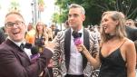 Robbie Williams wows on the red carpet at the 2016 ARIA Awards