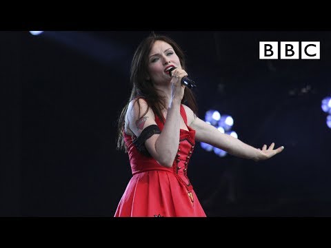 Sophie Ellis Bextor - Groovejet (If This Ain't Love) live at T in the Park 2014