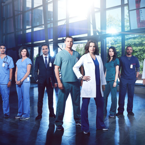 Saving Hope_Season 5_Group Shot