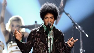 "Moonbeam Levels": Bislang unveröffentlichter Prince-Song erscheint