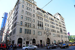 USA-NYC-Bergdorf Goodman.jpg