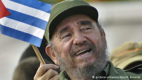 Kuba Fidel Castro (picture-alliance/dpa/A. Ernesto)