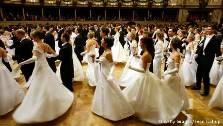 Bildergalerie Wiener Opernball Österreich (Getty Images/Sean Gallup)