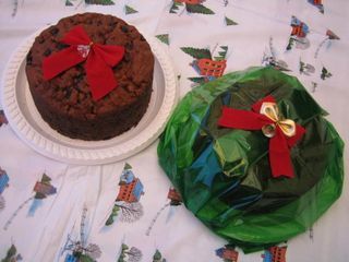 Christmas Gift Cake