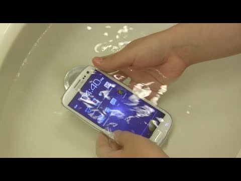 Galaxy S3 Dropped in Water!!! - Winner Skin Review (Golovan) TIME CODED