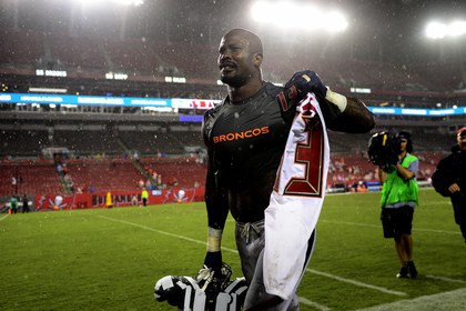 The Real-Life Diet of Von Miller, Who Always Eats Clean