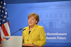 Press conference by Germany's Chancellor Angela Merkel and U.S President Barack Obama on the first day of the visit, 04/24/2016 , at Herrenhausen Palace in Hannover, Germany