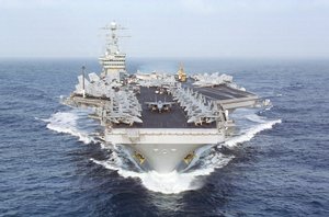 USS Dwight D. Eisenhower (CVN 69) underway. (US Navy) KLeo