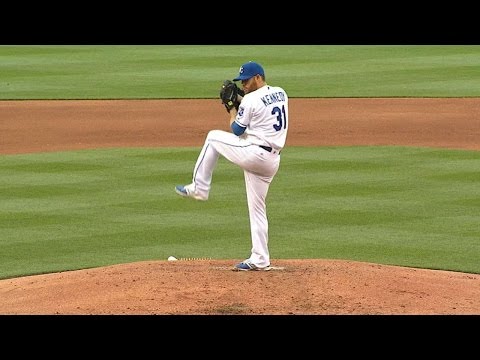 MIN@KC: Kennedy throws 6 2/3 scoreless frames