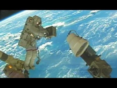 Space Shuttle STS-112 Atlantis Space Station Assembly ISS-9A S1 Truss 2002 NASA