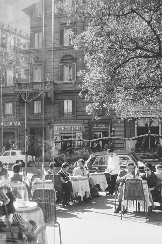 A view Of One's Own: Tre fotografe a Roma