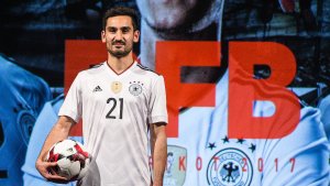 Neues DFB-Trikot: Mit besten Grüßen aus den Neunzigern