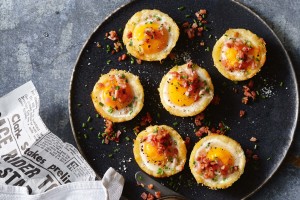 Breakfast hash brown and egg cups