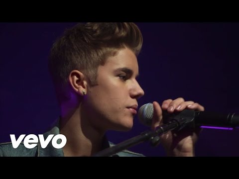 Justin Bieber - Boyfriend (Acoustic) (Live)