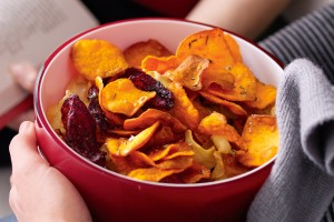 Vegetable chips with rosemary salt