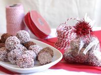 Cherry Ripe Balls