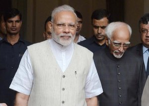 Prime Minister Narendra Modi meet  President of India, Shri Pranab Mukherjee, during the ceremonial departure to the State visit of Nepal at Rashtrapati Bhavan on 02-11-15