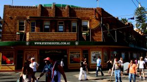 The Steyne Hotel on the Corso opposite Manly Beach in Manly, Sunday December 13, 2009. SMH NEWS Photo by Domino ...