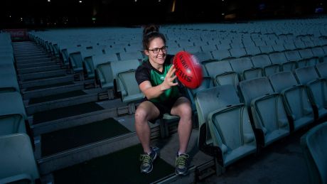 Footballer and cricketer Emma Kearney believes Cricket Australia feels threatened by the AFL.