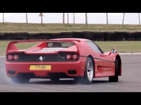 Ferrari F40 v Ferrari F50. Like You've Never Seen Them Before  /CHRIS HARRIS ON CARS