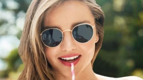 Miranda Kerr keeps her skin party-ready.