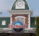 The flag at half mast above the entrance at Dreamworld on October 28, 2016.