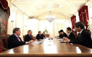 Vladimir Putin meeting with Foreign Minister of Japan Fumio Kishida