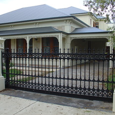 Sturt Cast Aluminium Fences & Gates - Home Fencing & Gates