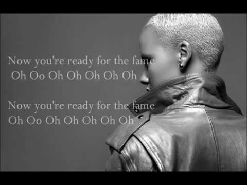 Amber Rose Ft. Wiz Khalifa - Fame Lyrics On Screen