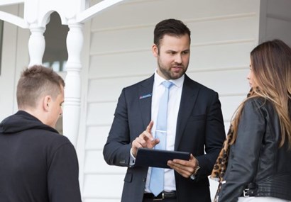 What not to say in front of a real estate agent 